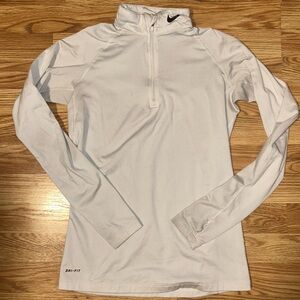 Nike Underlayer